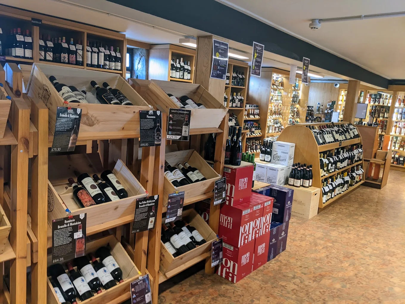 Wines, spirits and beers in the shop